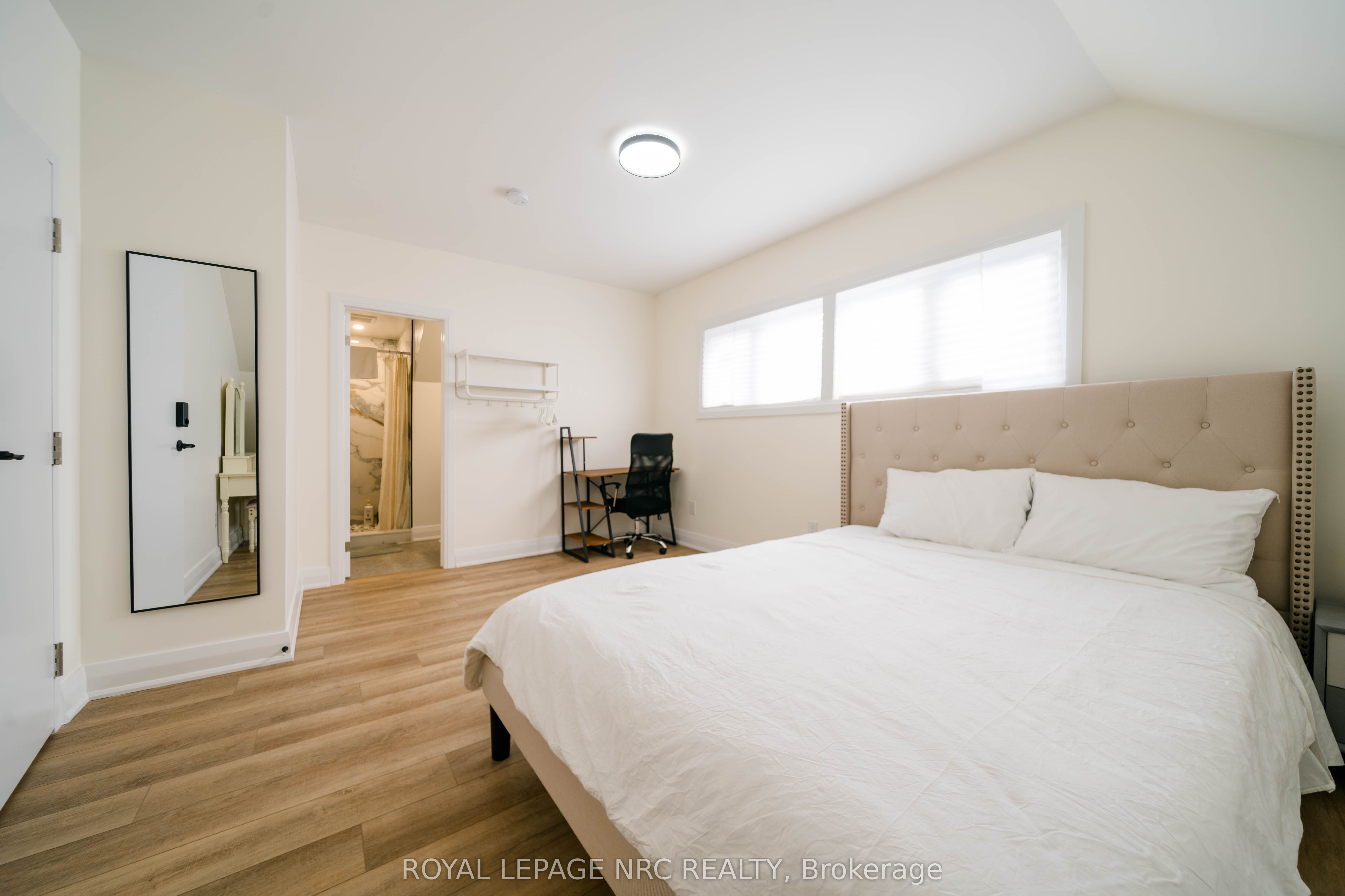 5341 River Road Property Photo 11