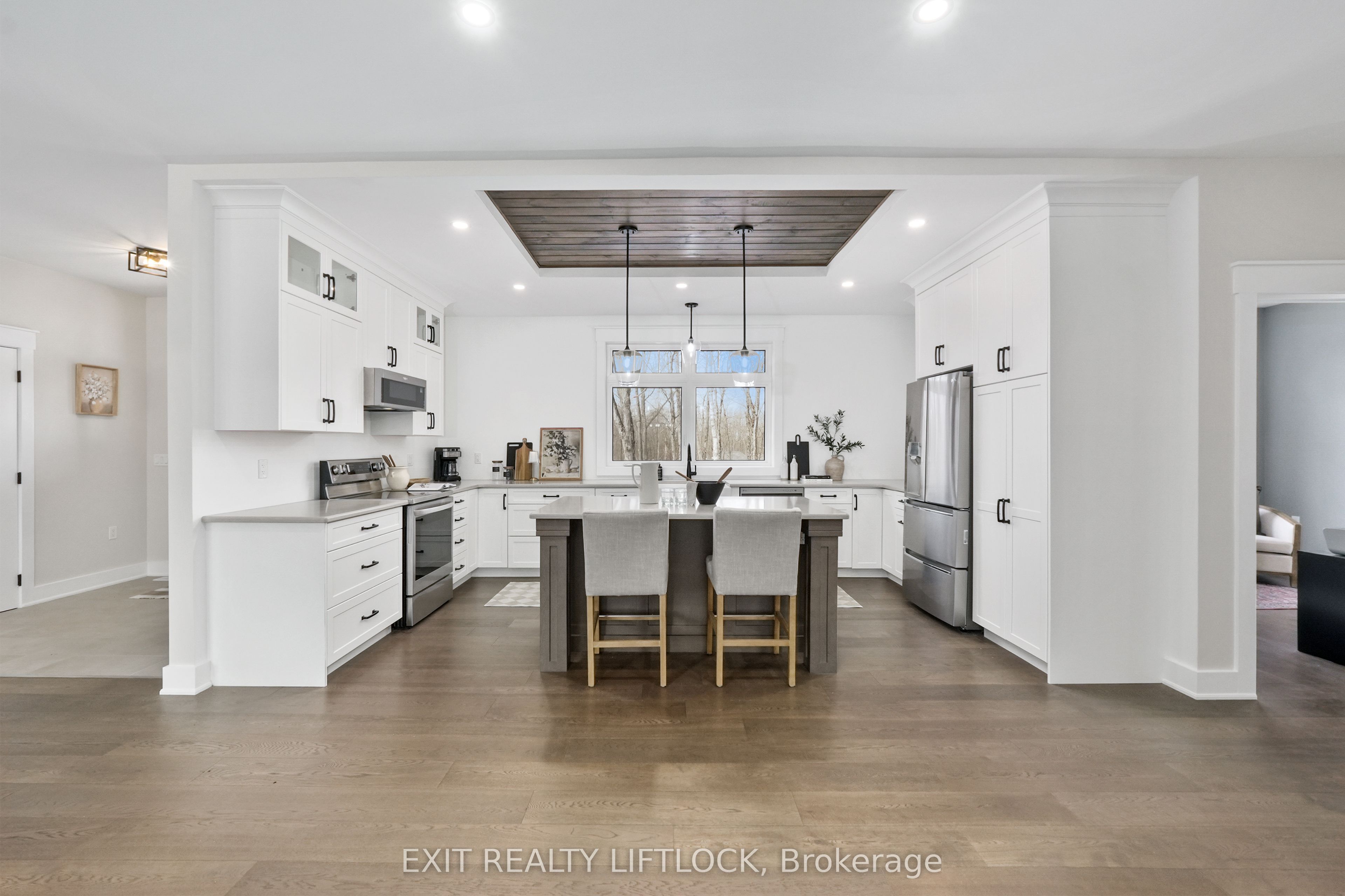 11 Rory Drive N Property Photo 13