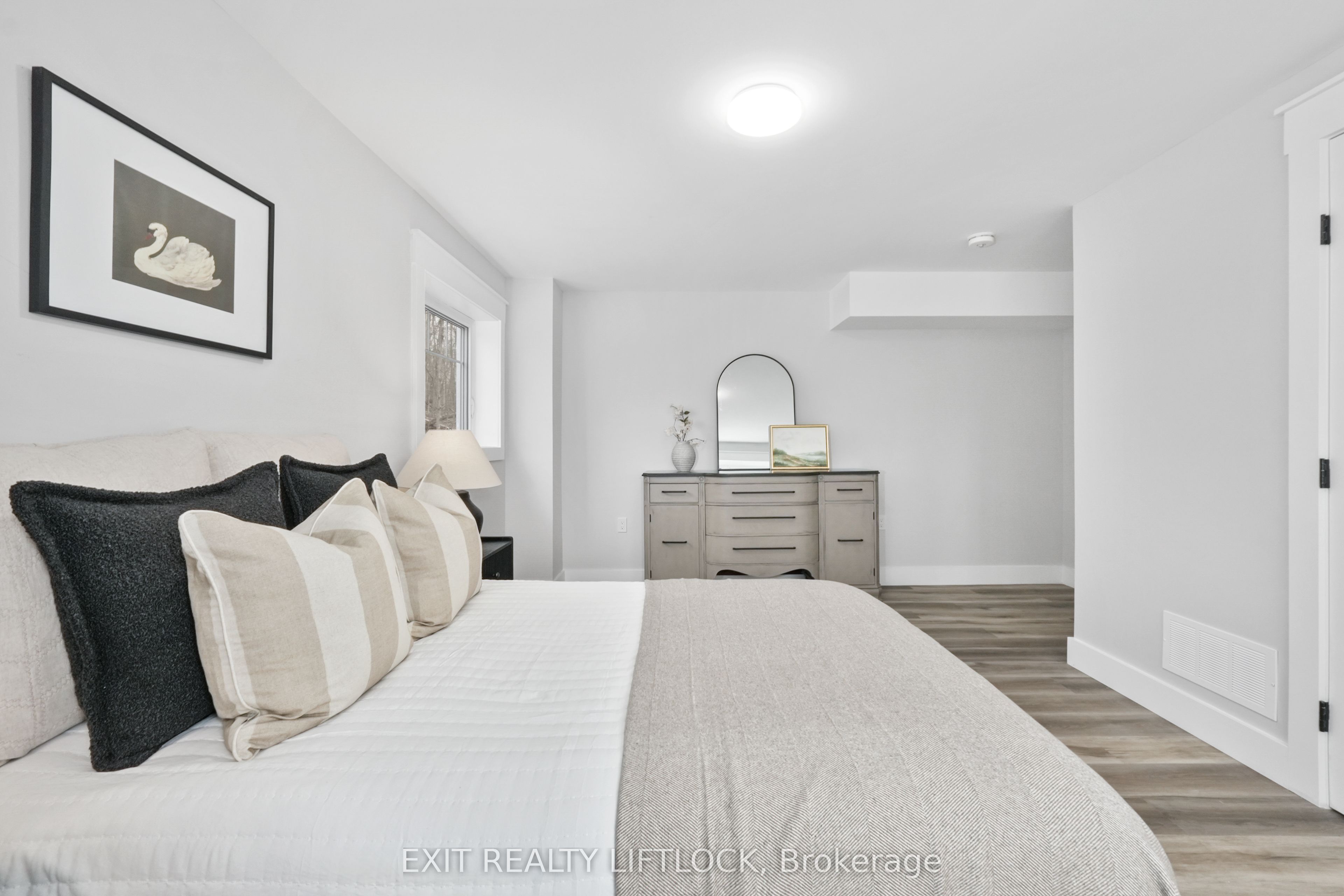 11 Rory Drive N Property Photo 21