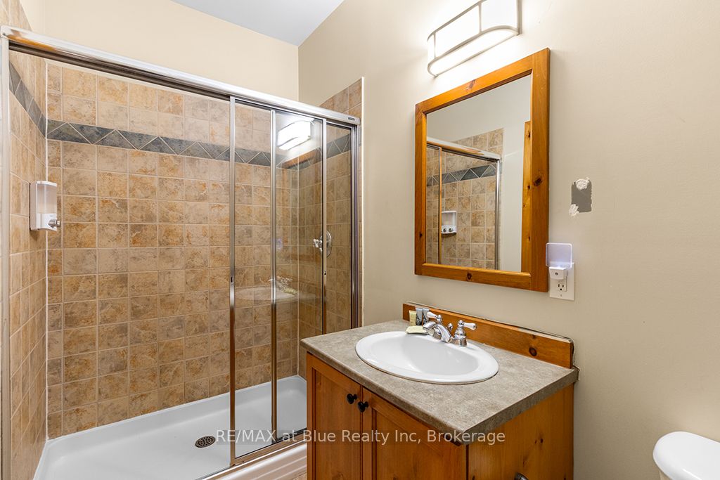 170 Snowbridge Way 222 Property Photo 20