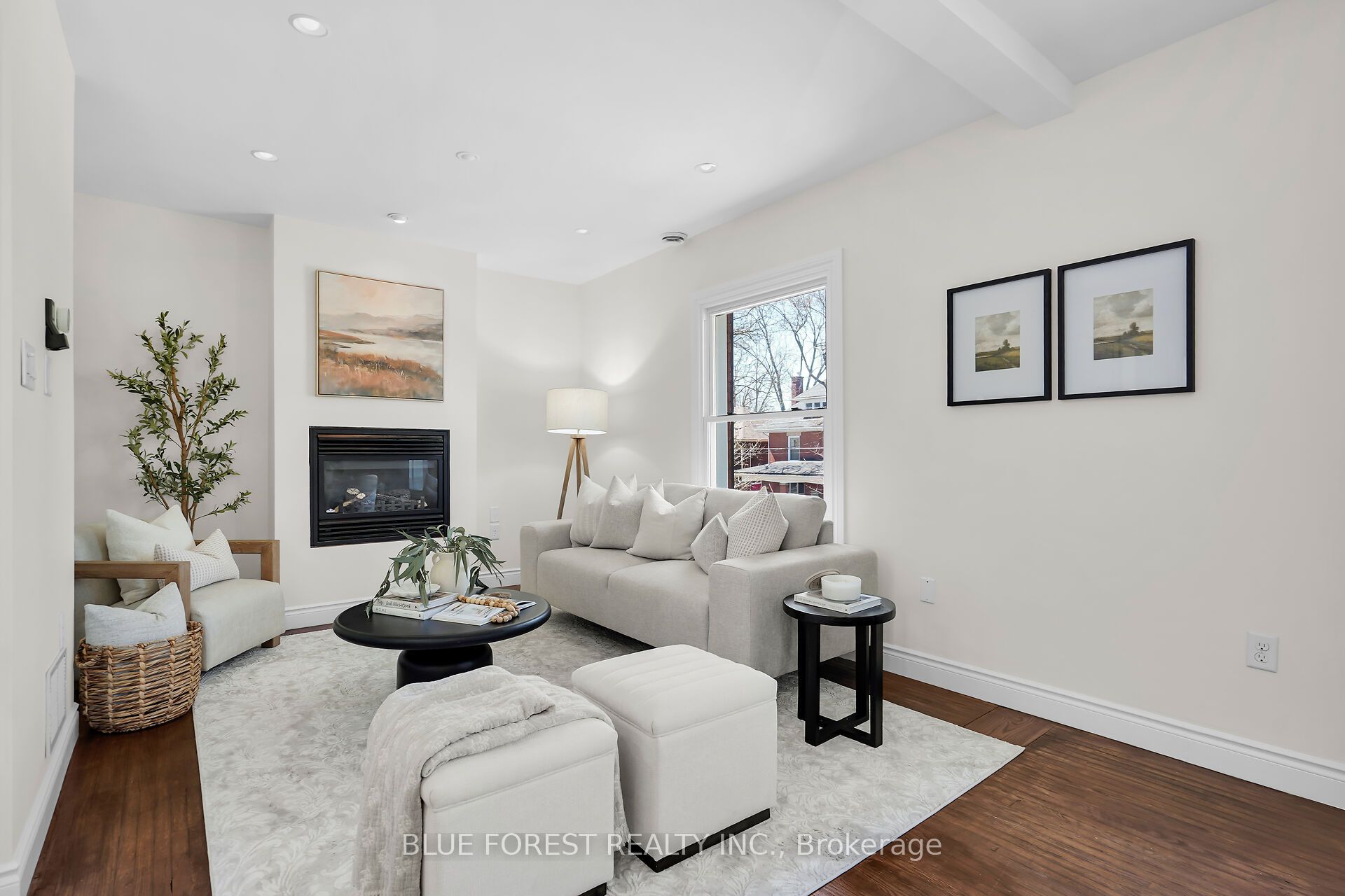 18 Belgrave Avenue Property Photo 2