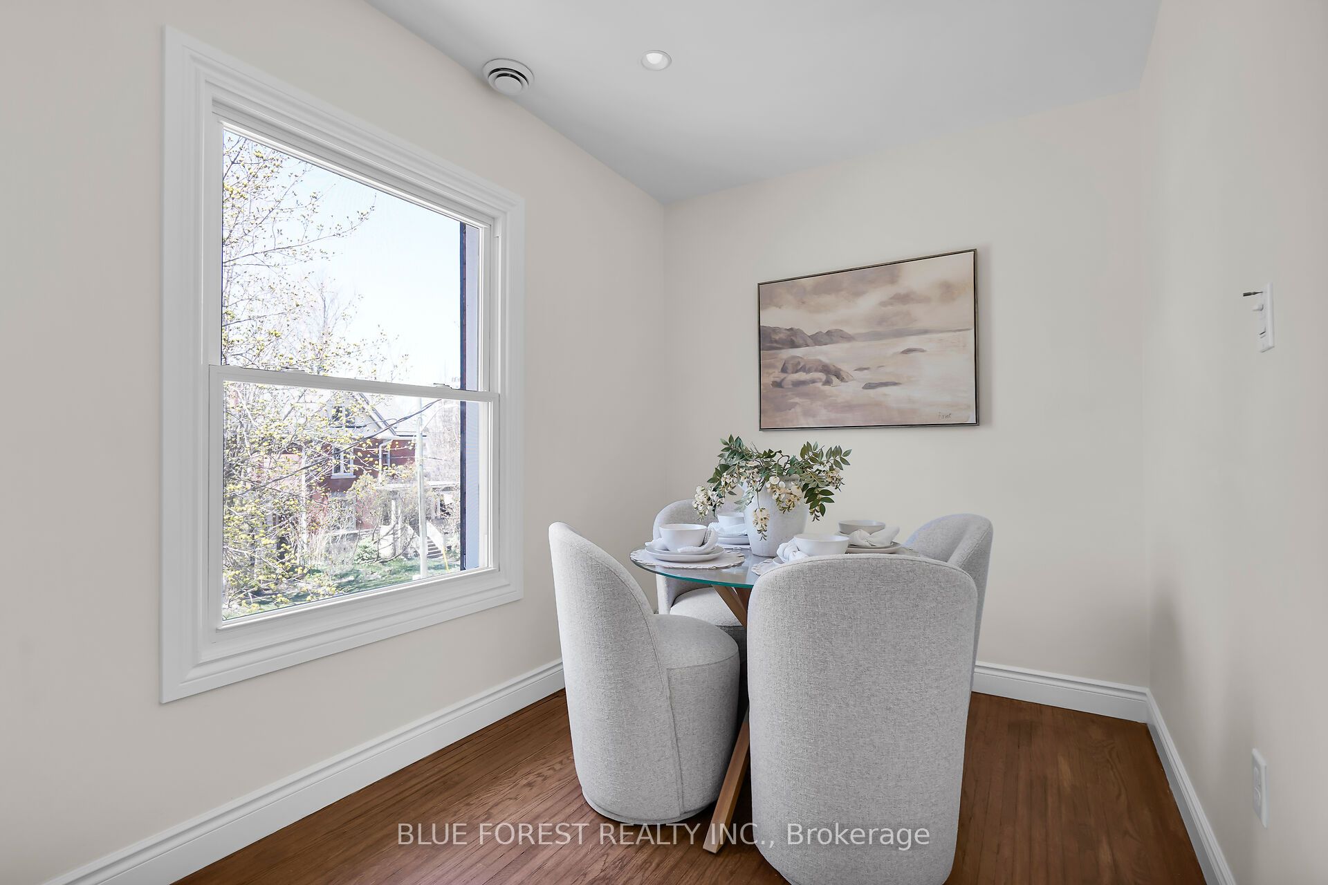 18 Belgrave Avenue Property Photo 7