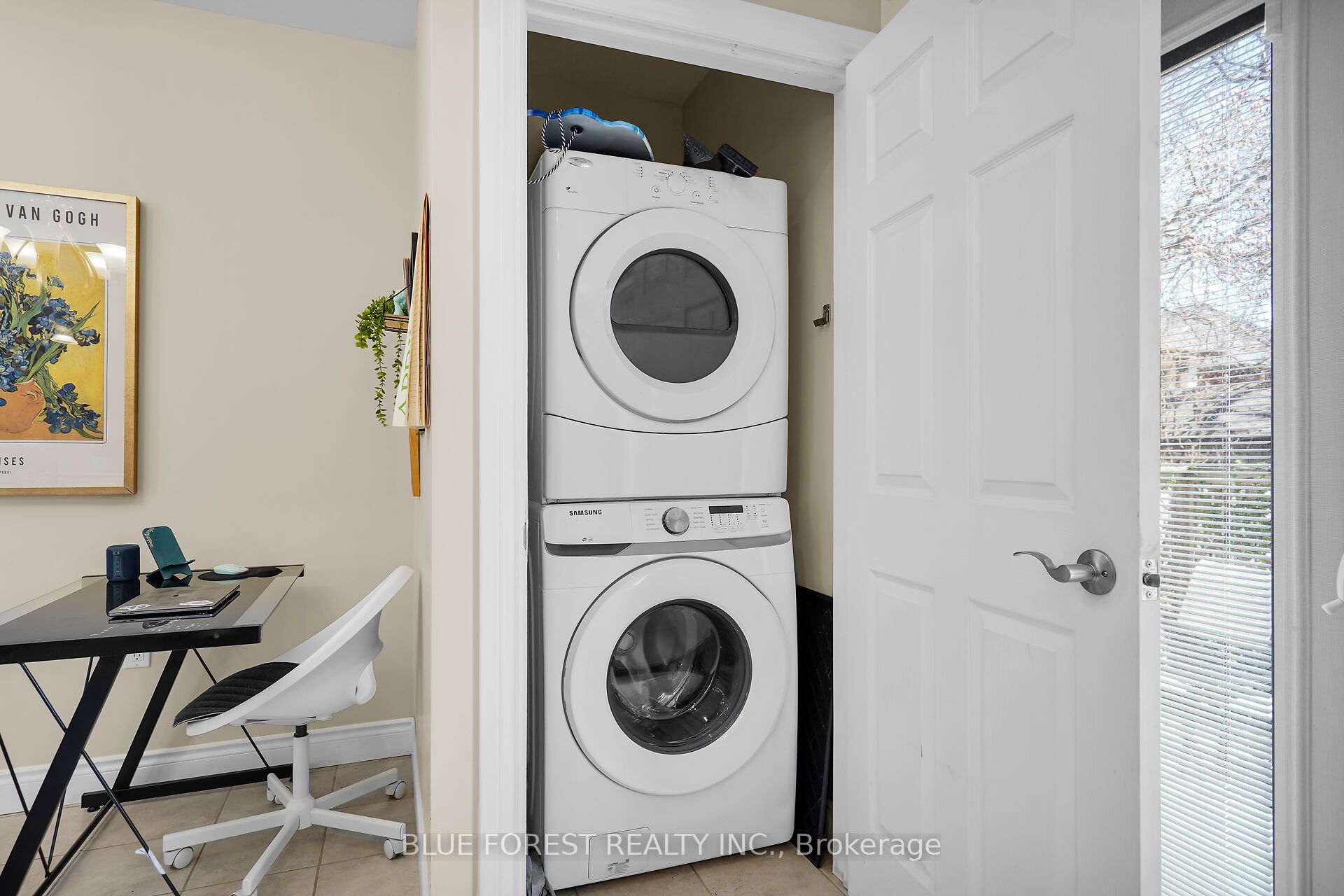 18 Belgrave Avenue Property Photo 29