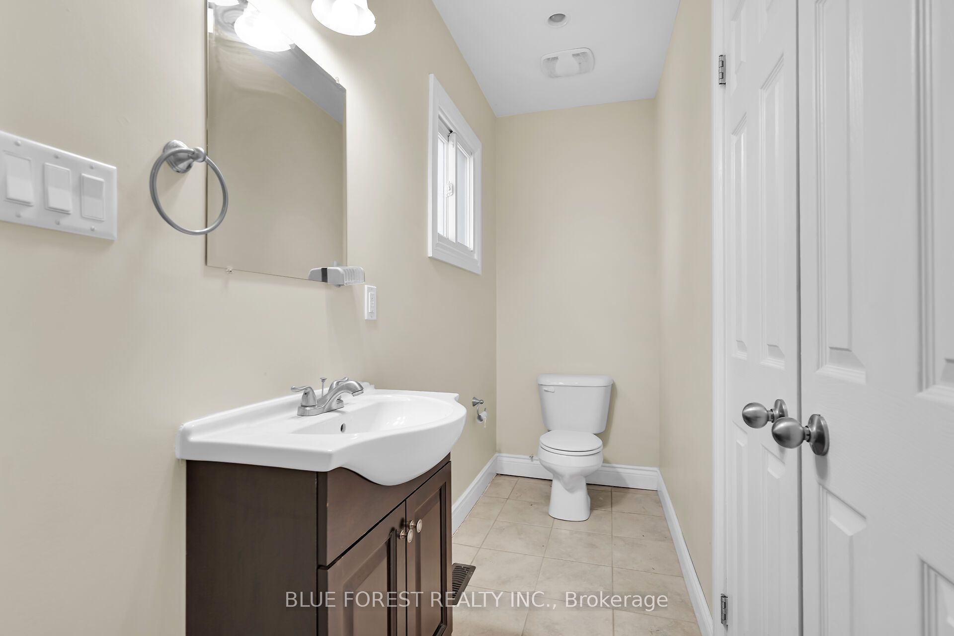 18 Belgrave Avenue Property Photo 32