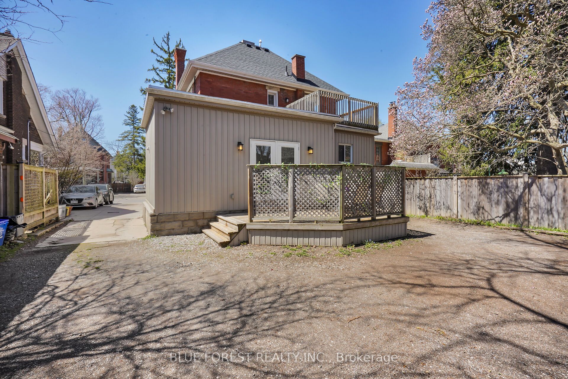 18 Belgrave Avenue Property Photo 33