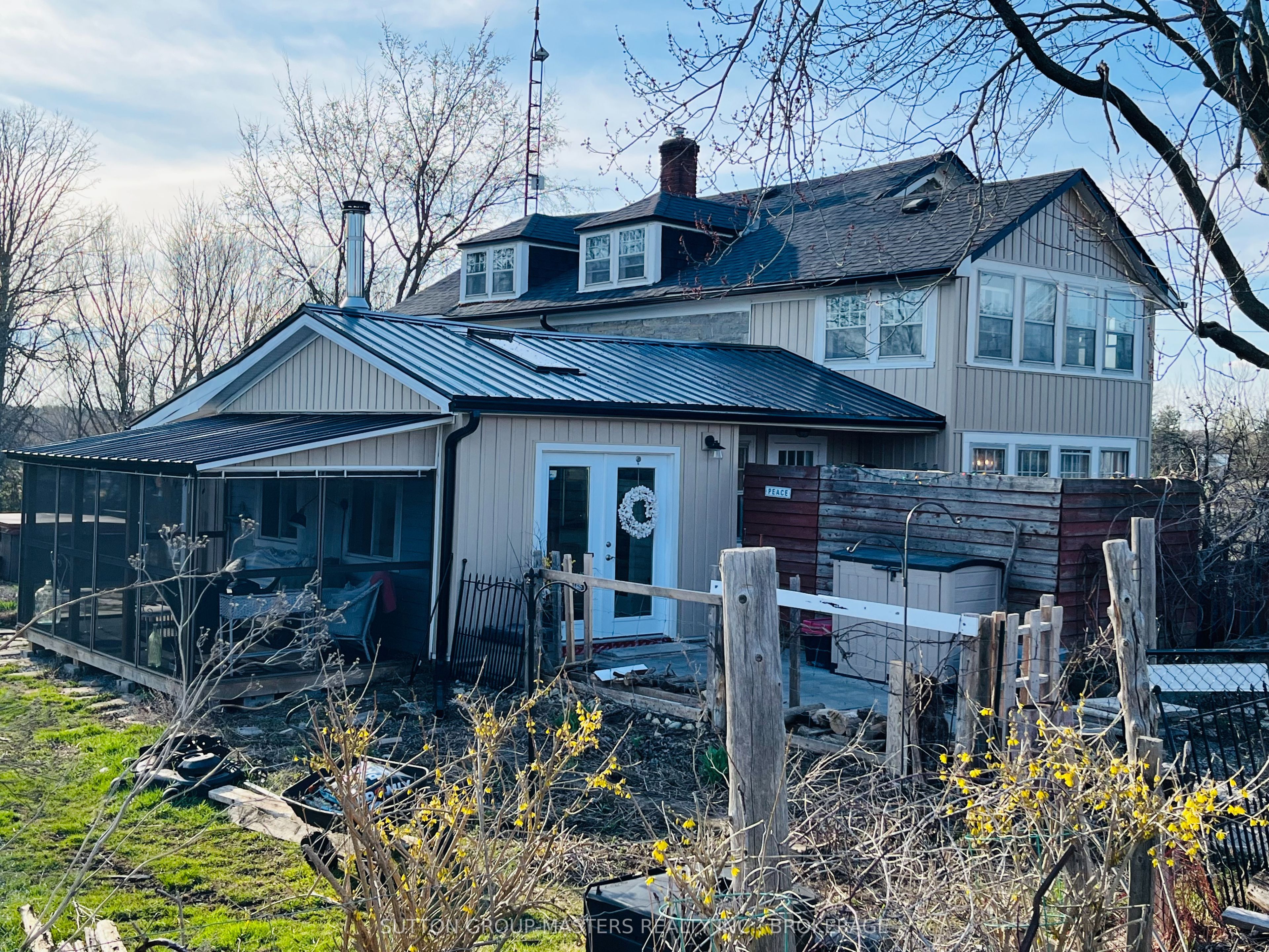 3095 Sydenham Road Property Photo 42