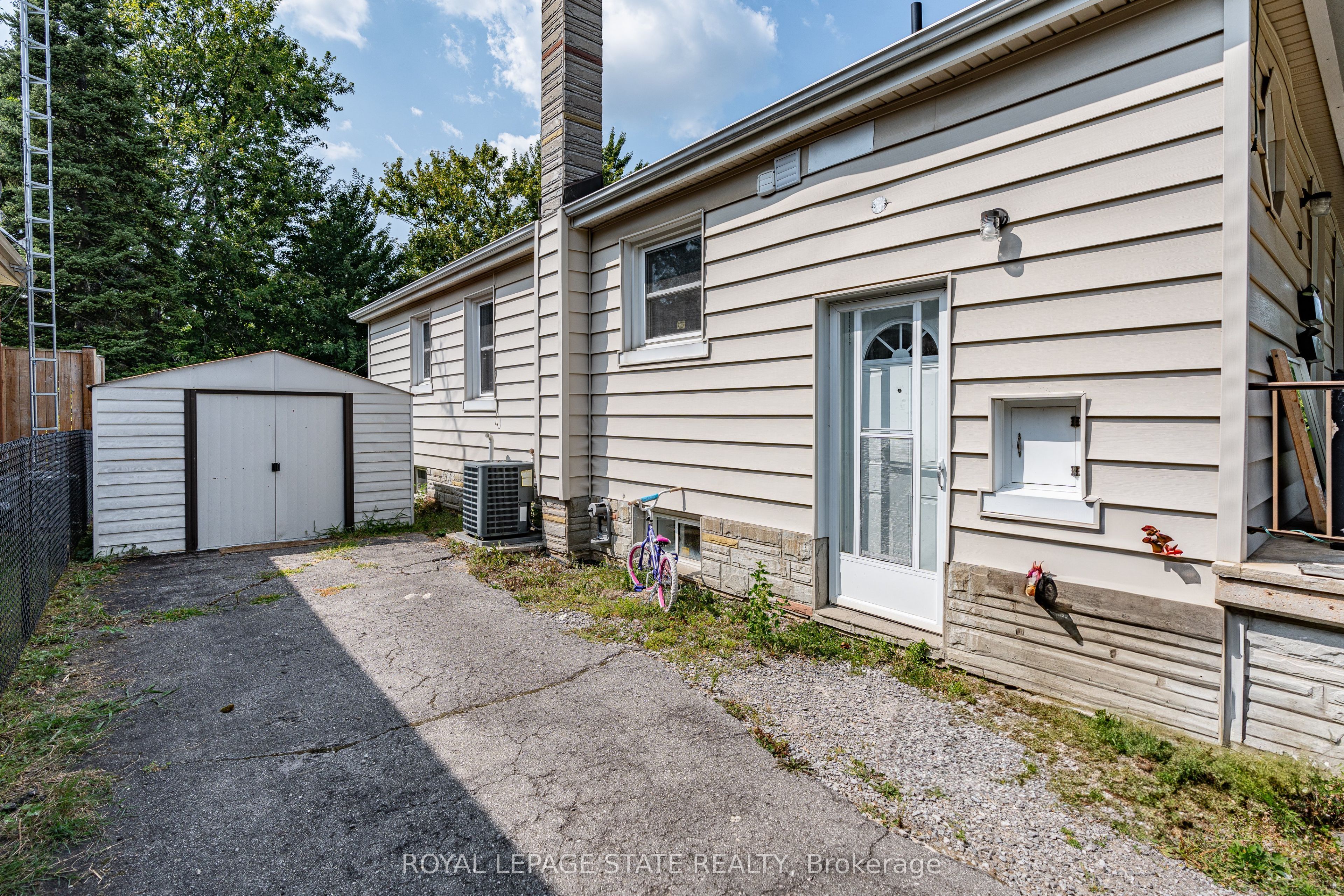 17 Prestwick Ave Property Photo 25