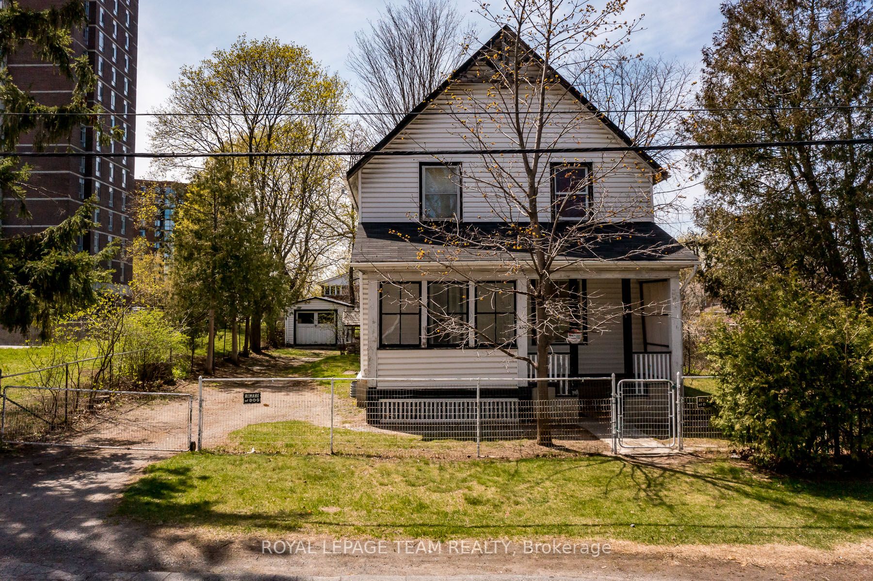 830 High Street Property Photo 1