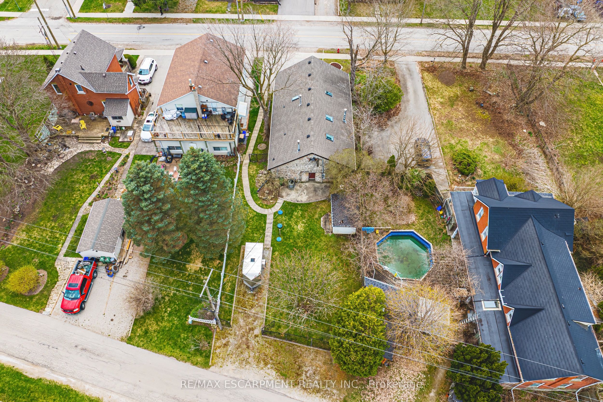 110 Freelton Road Property Photo 33