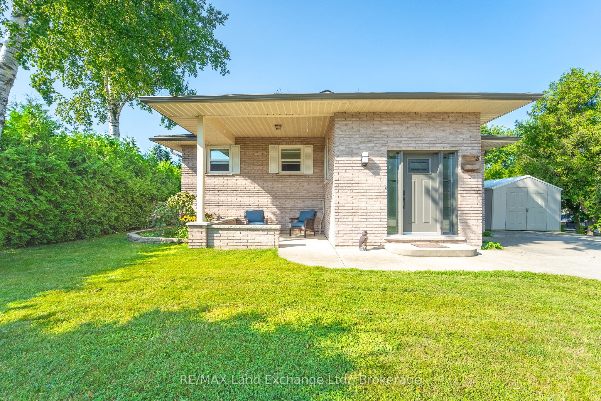 5 Macgregor Beach Road Property Photo 2