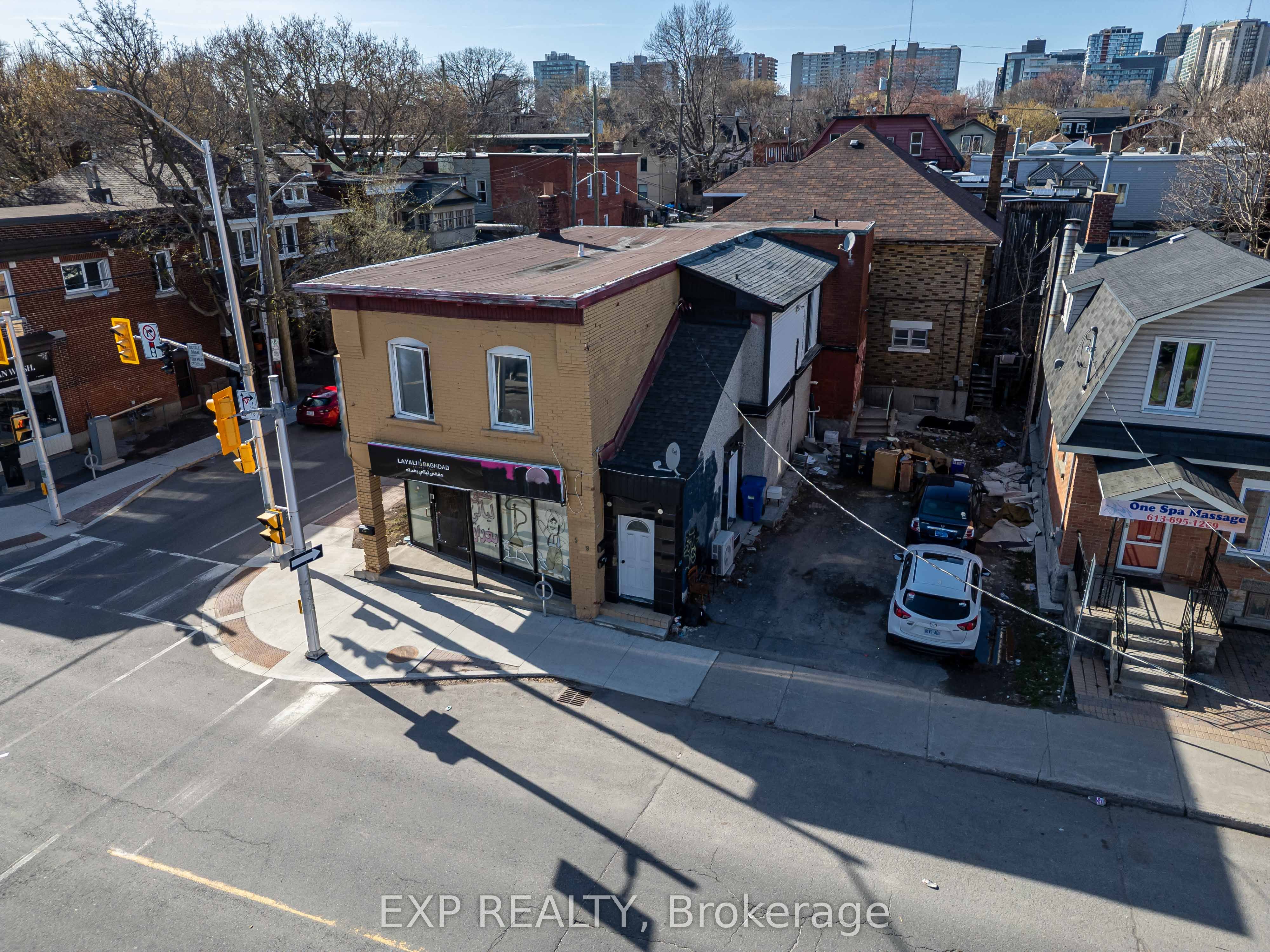 549 Gladstone Ave Property Photo 21