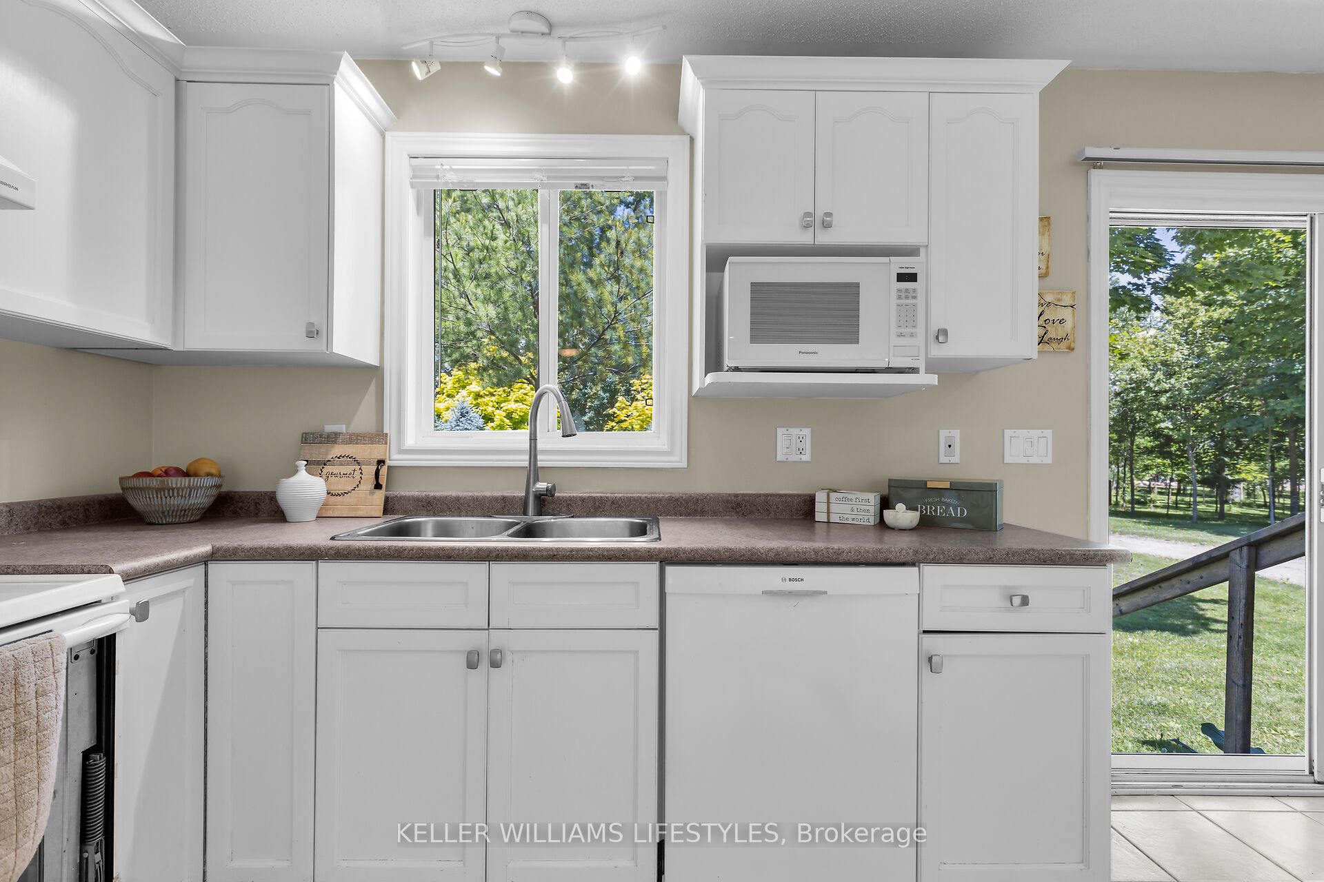32420 Silver Clay Line Property Photo 11