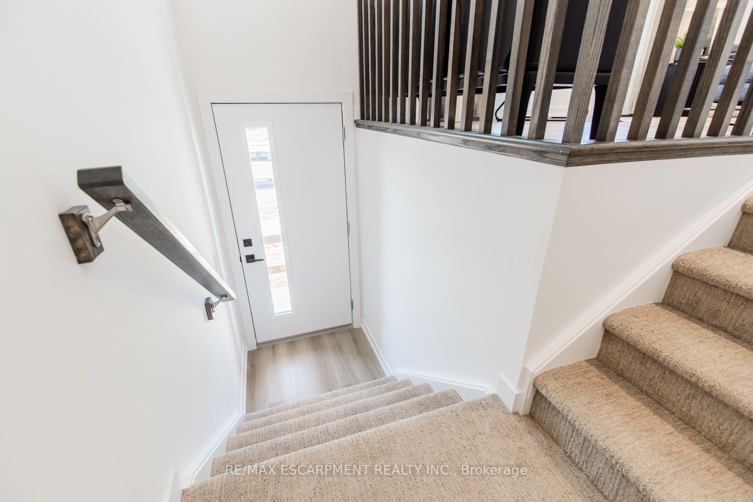 205 Burke Street Property Photo 3