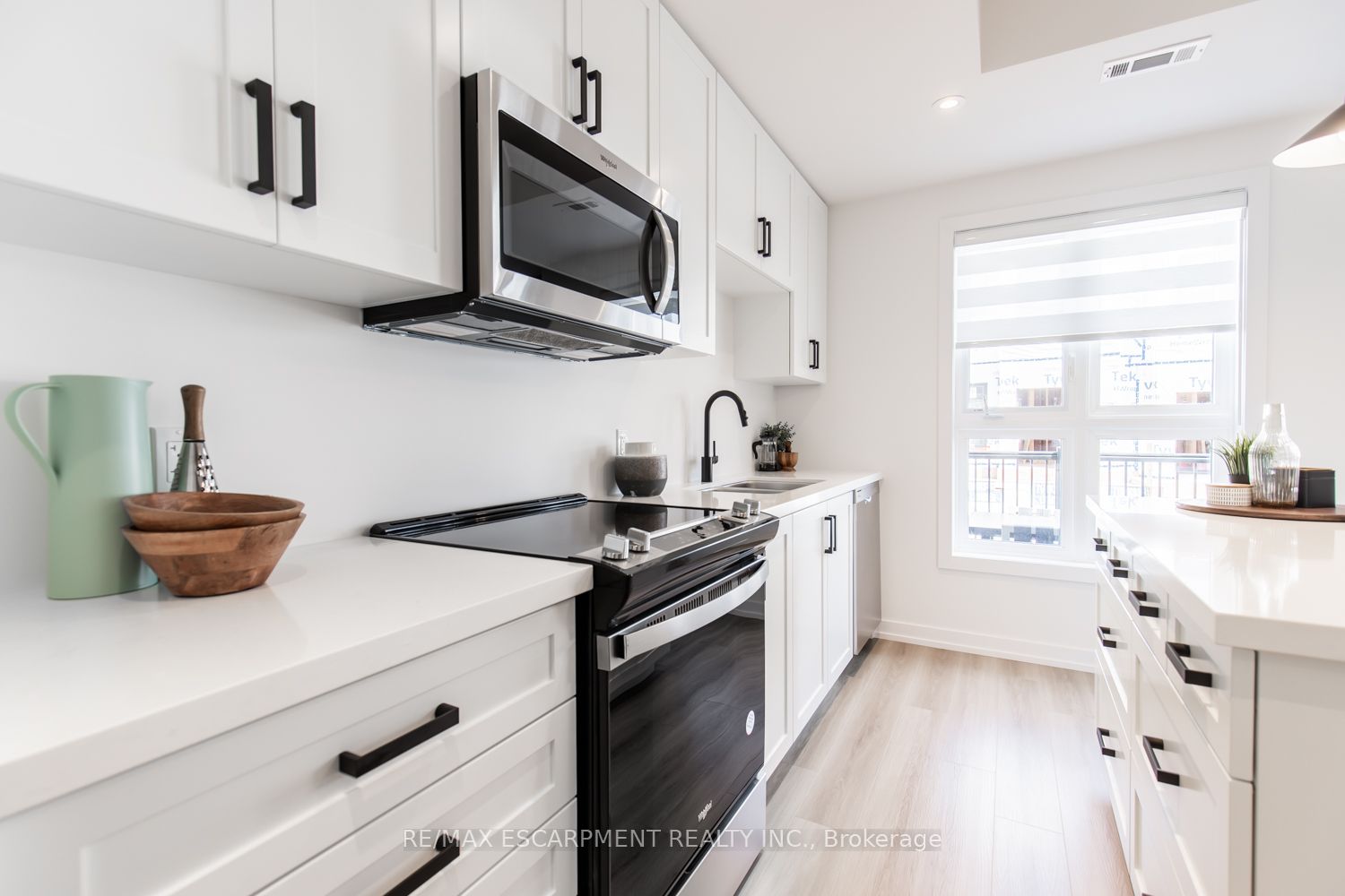 205 Burke Street Property Photo 12