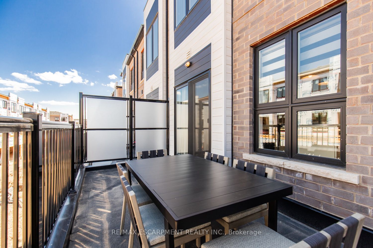 205 Burke Street Property Photo 20