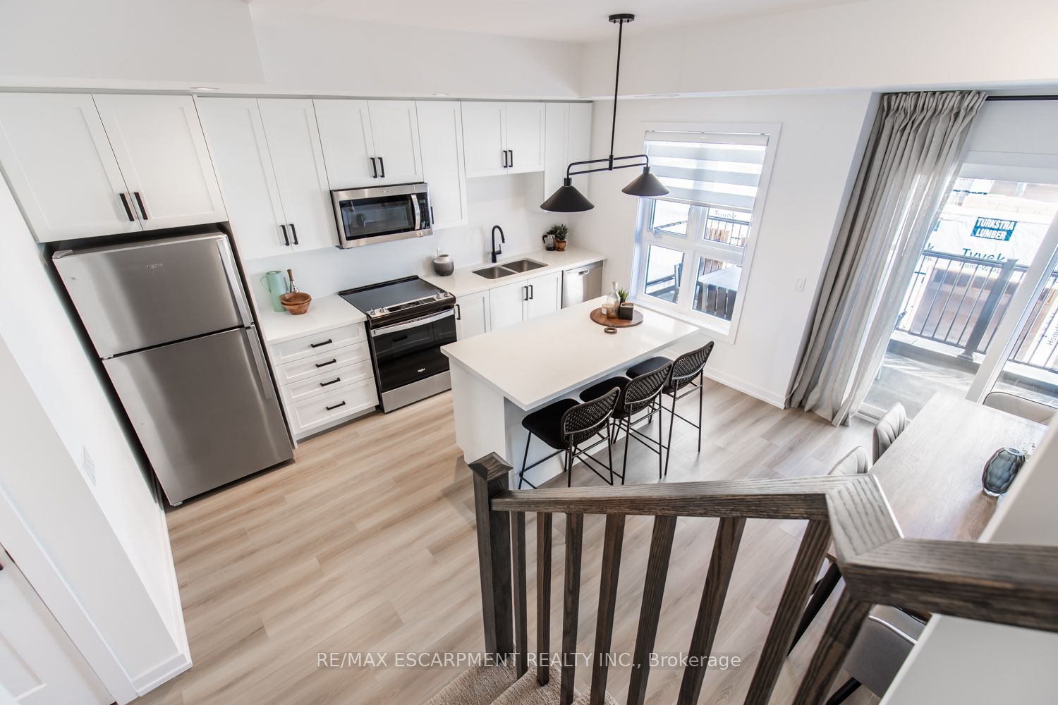 205 Burke Street Property Photo 21