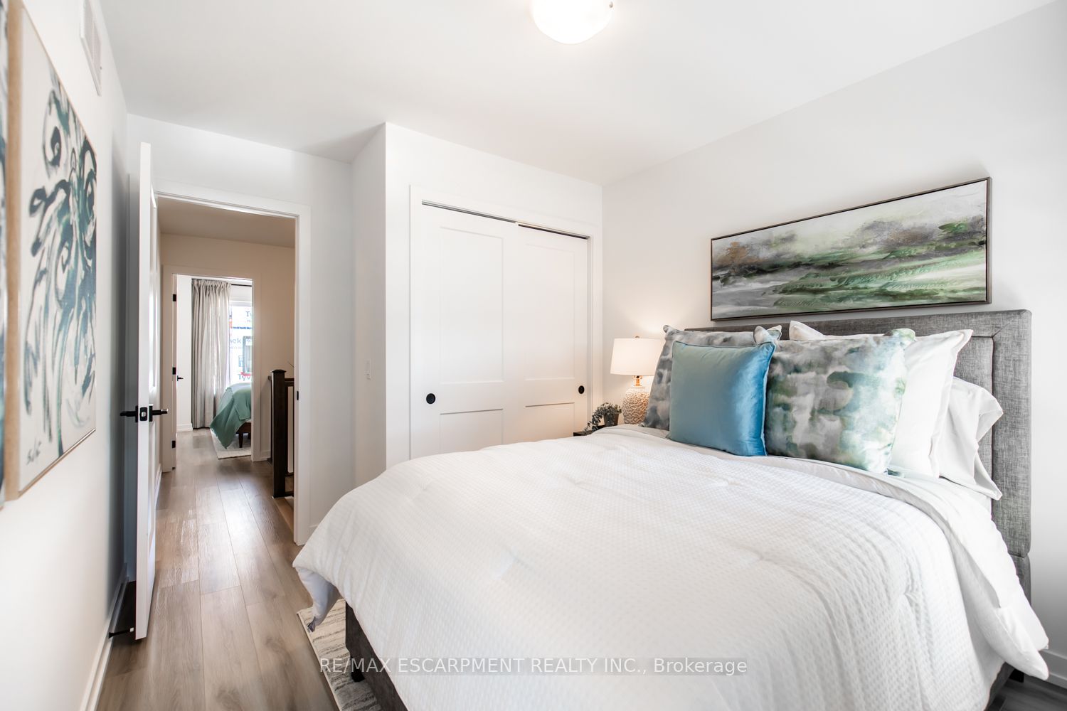 205 Burke Street Property Photo 28