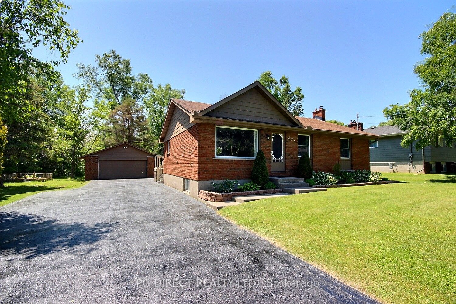 576 Lester Road Property Photo 1
