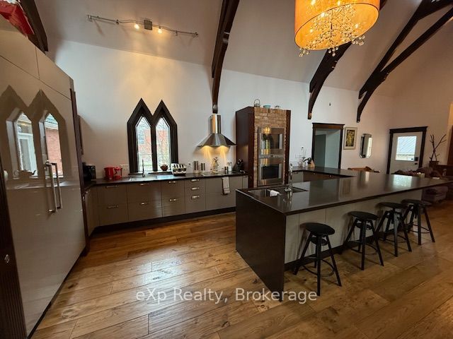 251 Albert Street Property Photo 12