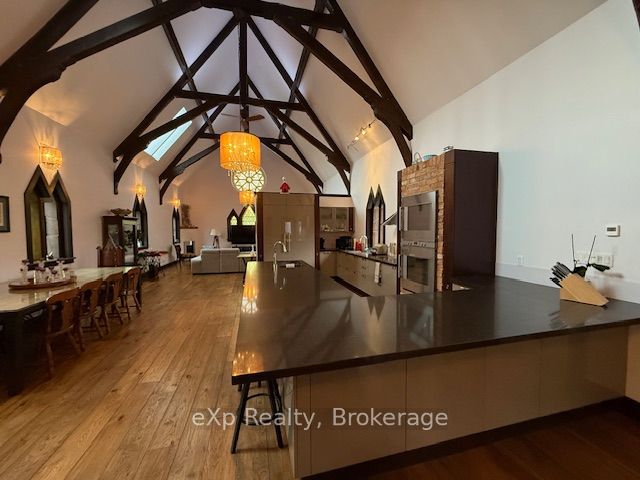 251 Albert Street Property Photo 13