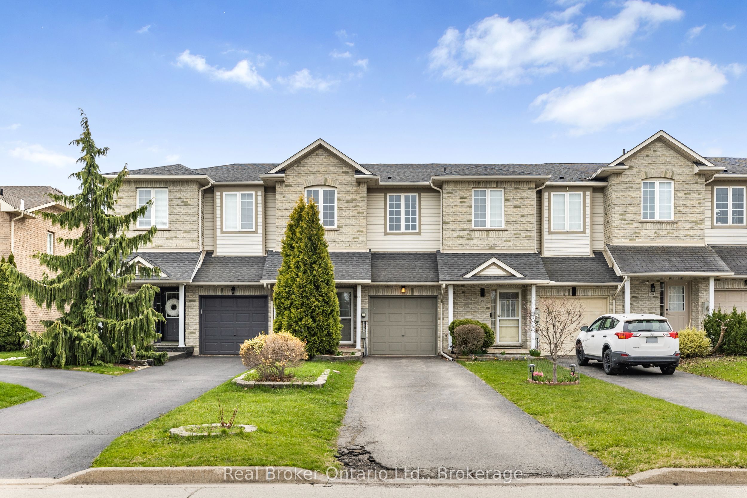 28 Whitefish Cres Property Photo
