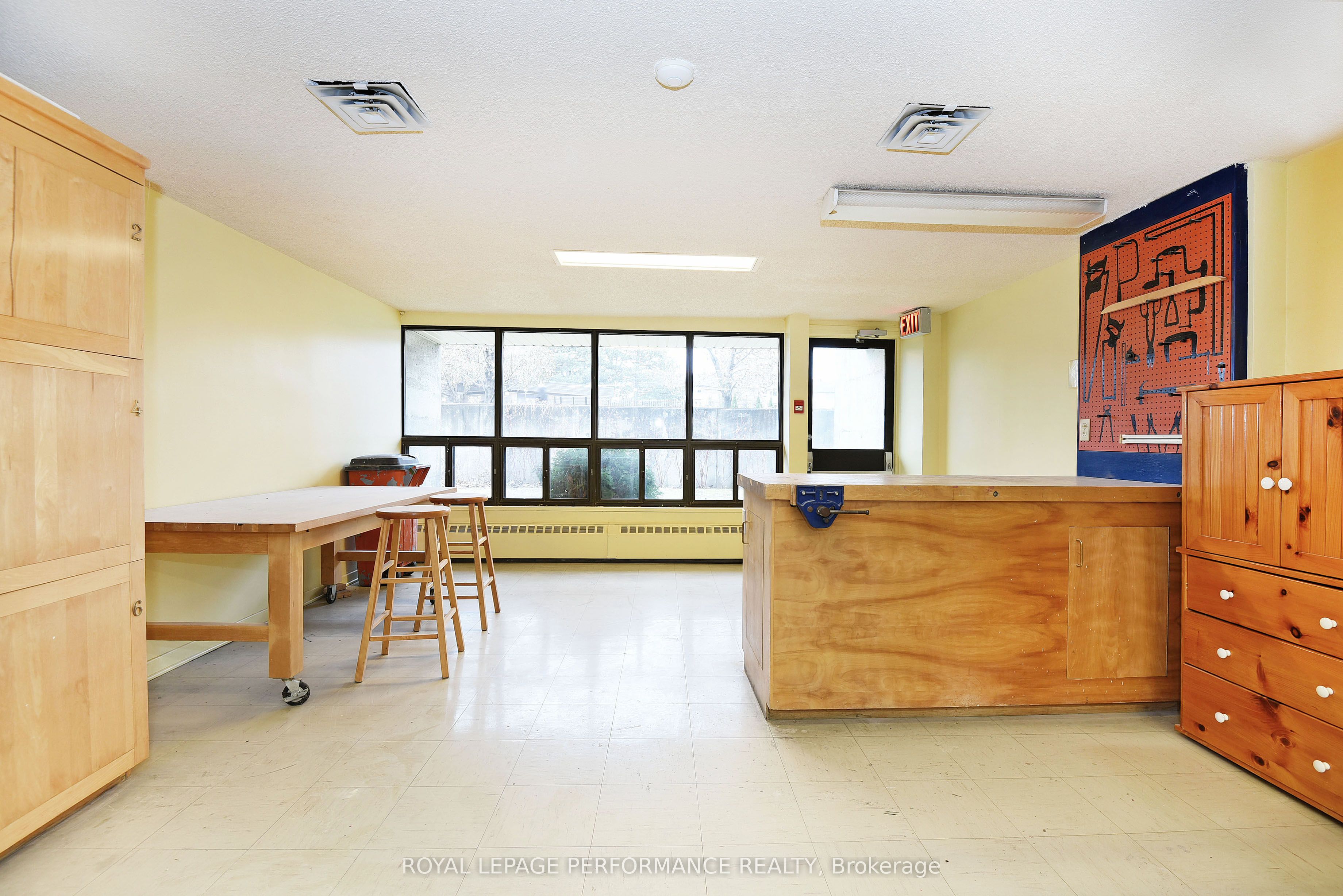515 St Laurent Boulevard 344 Property Photo 34