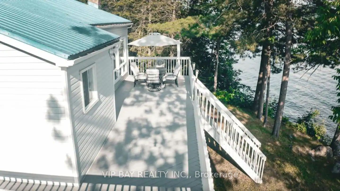1421 Northshore Road Property Photo 3