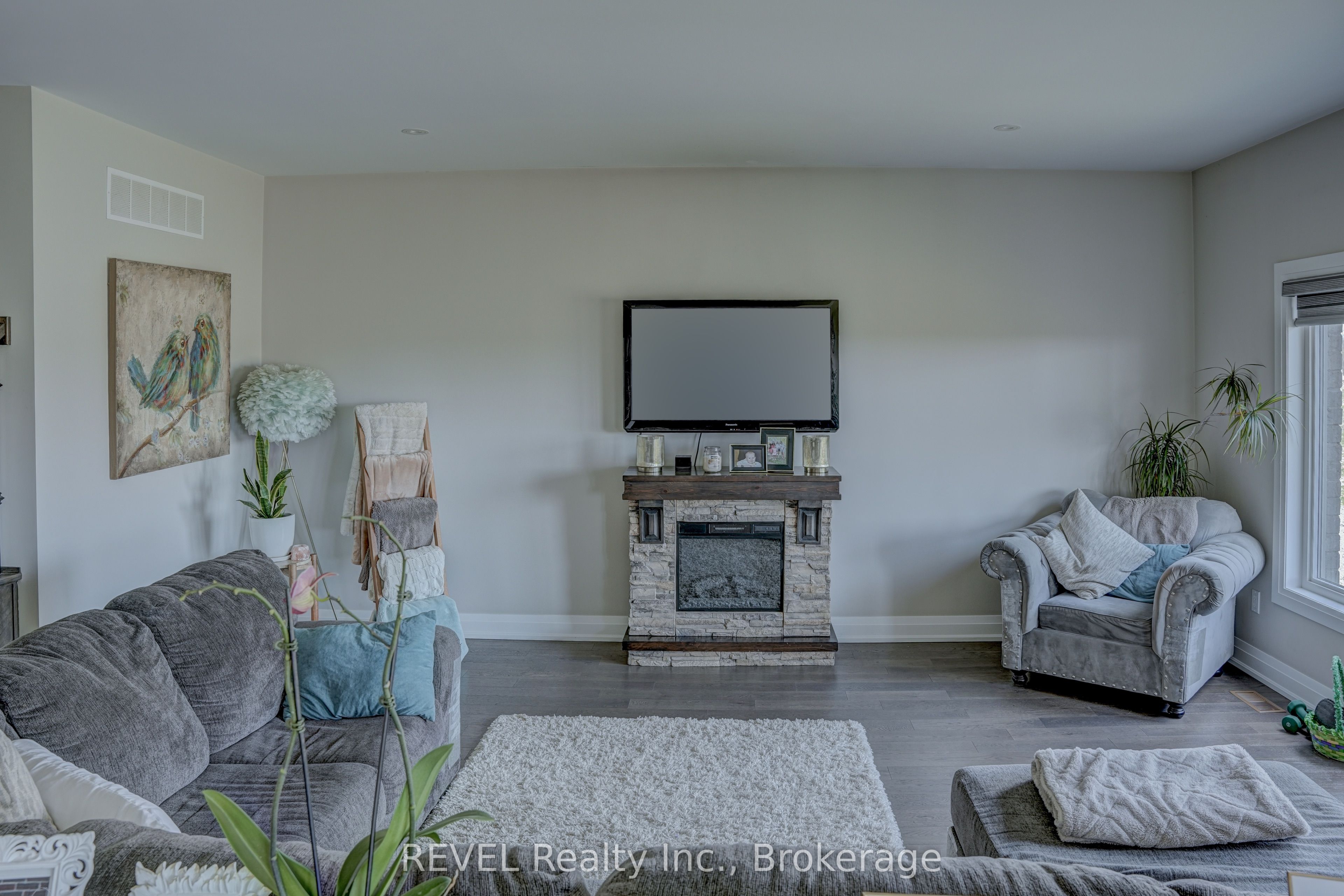 29 Elvira Way Property Photo 11