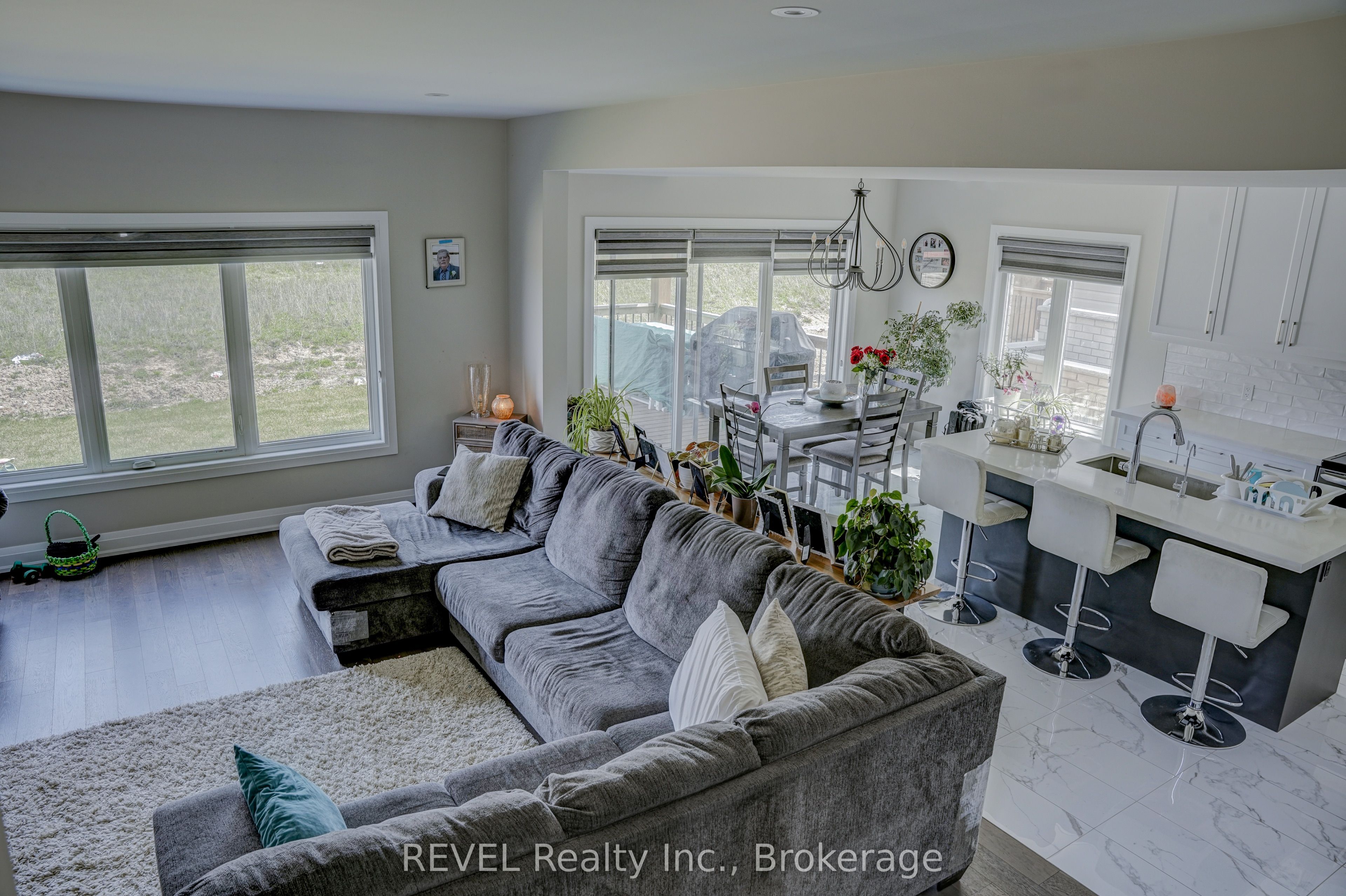 29 Elvira Way Property Photo 13