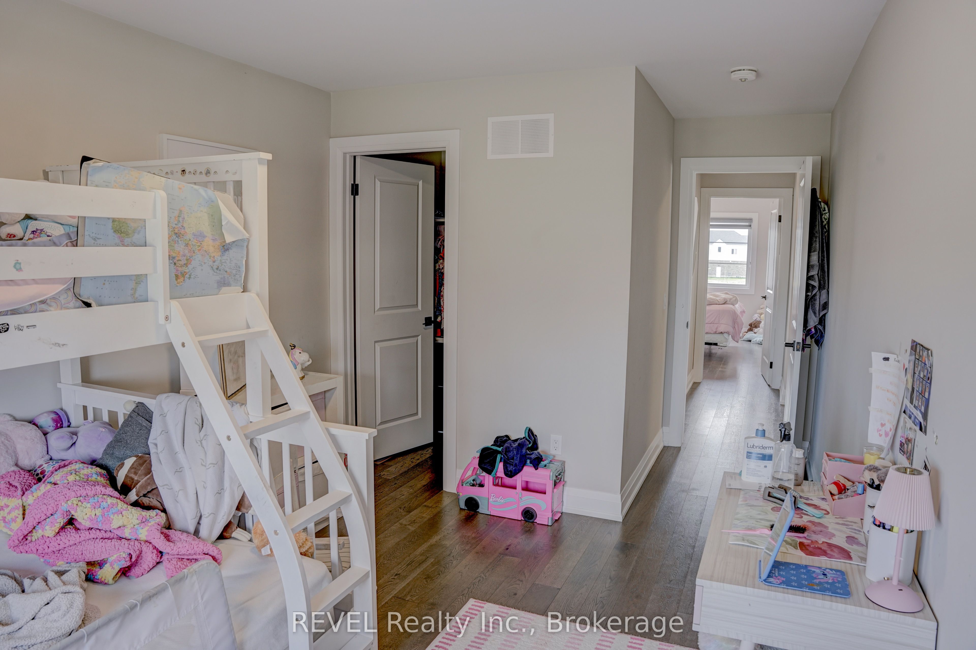 29 Elvira Way Property Photo 35