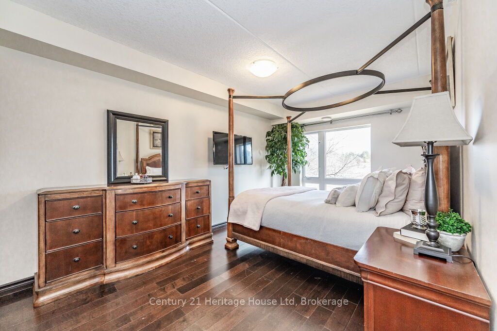 43 Goodwin Drive 212 Property Photo 12
