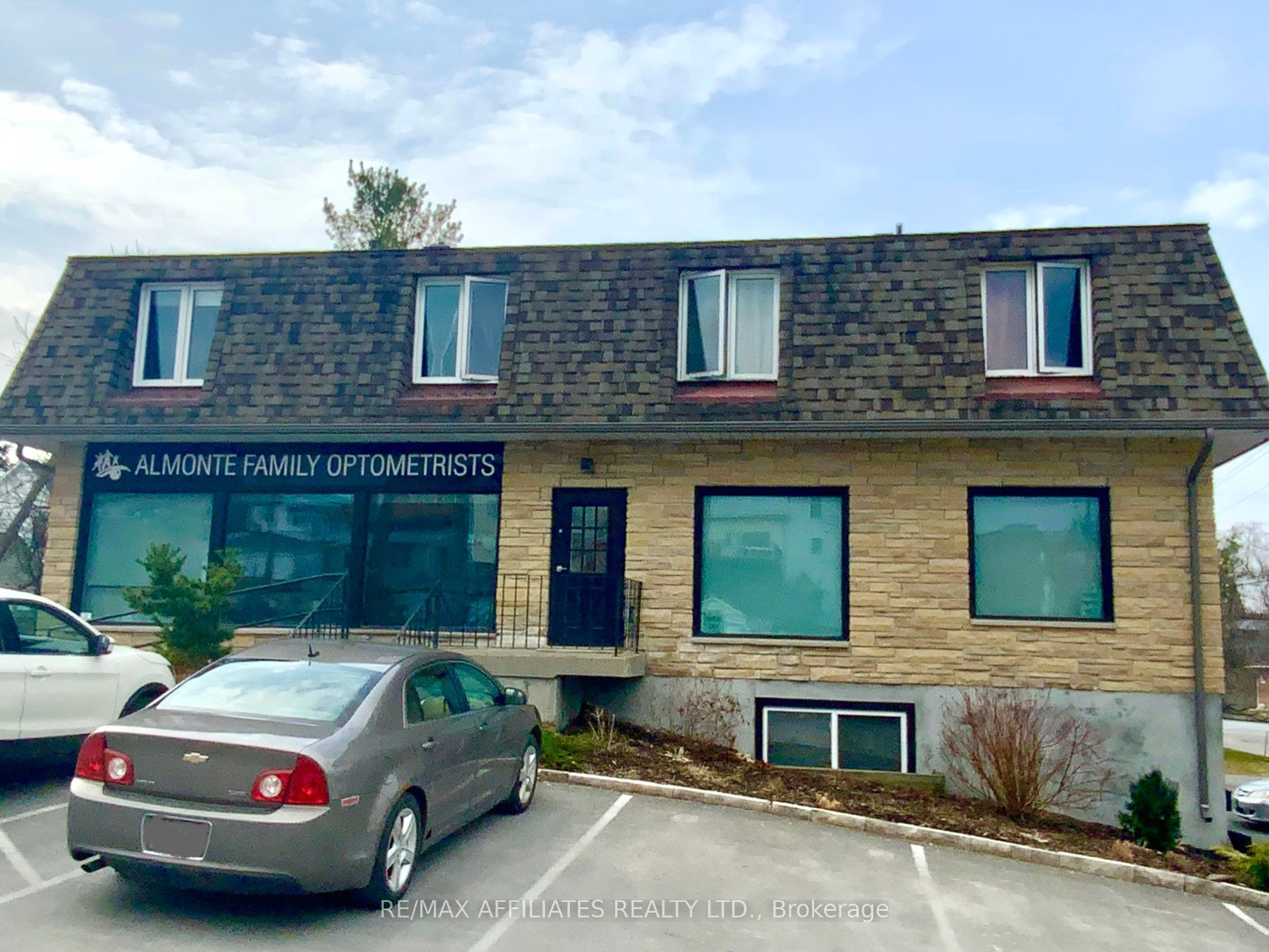 77 Brae Street Property Photo 1