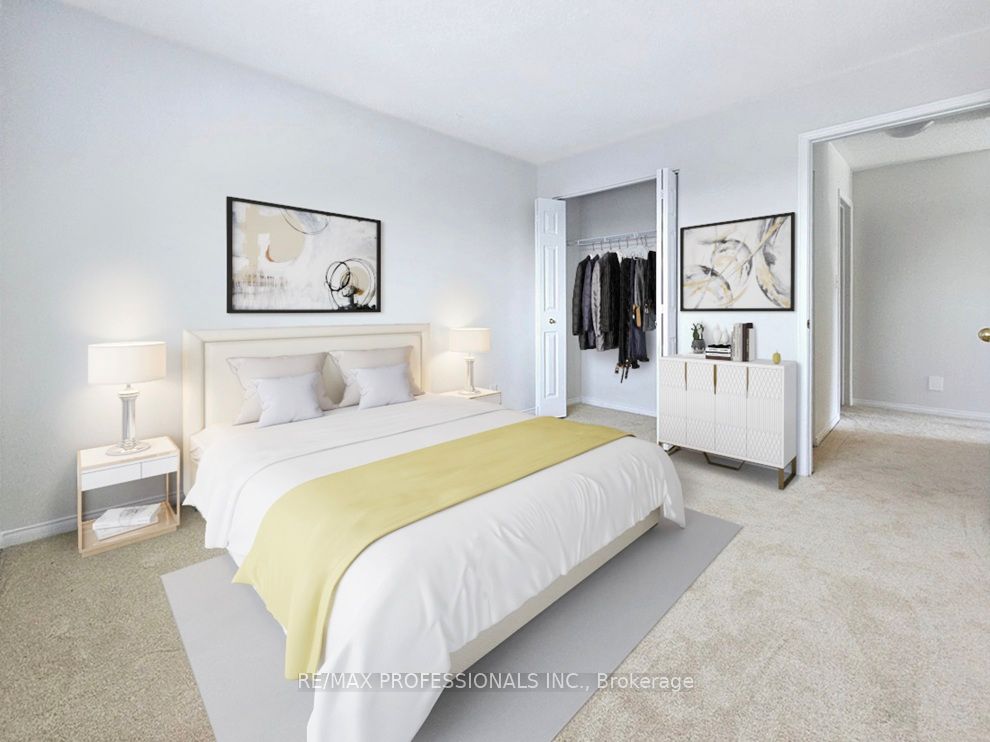 ##317 - 52 Tripp Boulevard Property Photo 20