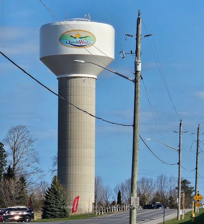 ##317 - 52 Tripp Boulevard Property Photo 39