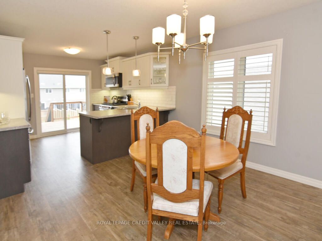 20 Fox Hollow Court Property Photo 10