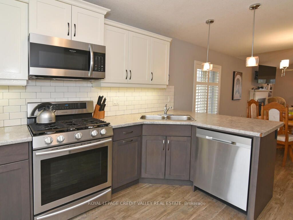 20 Fox Hollow Court Property Photo 14