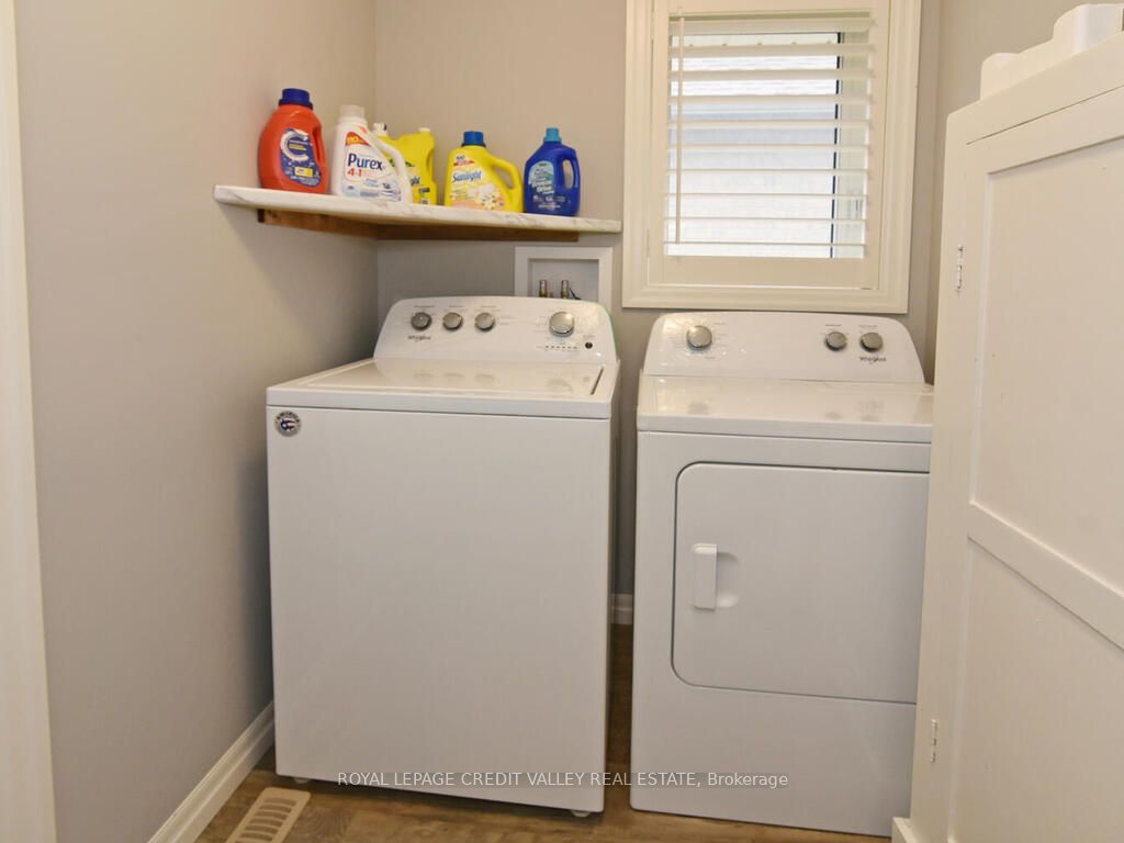 20 Fox Hollow Court Property Photo 18