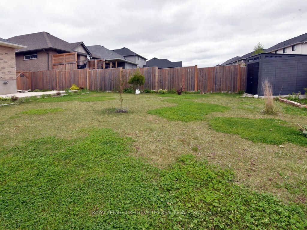 20 Fox Hollow Court Property Photo 33