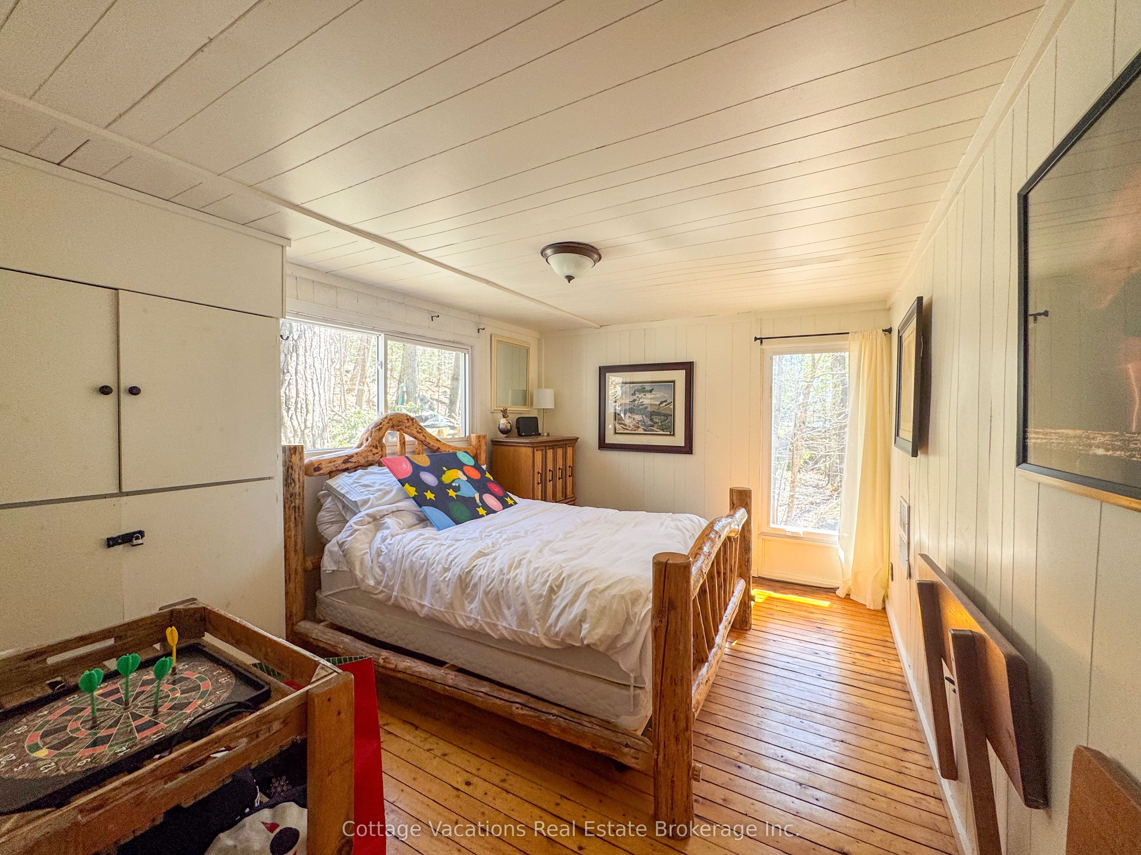 1066 Apiary Road Property Photo 12