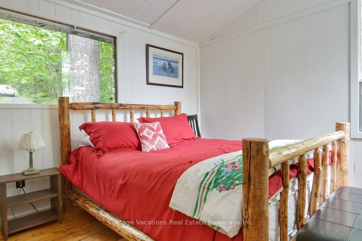 1066 Apiary Road Property Photo 14
