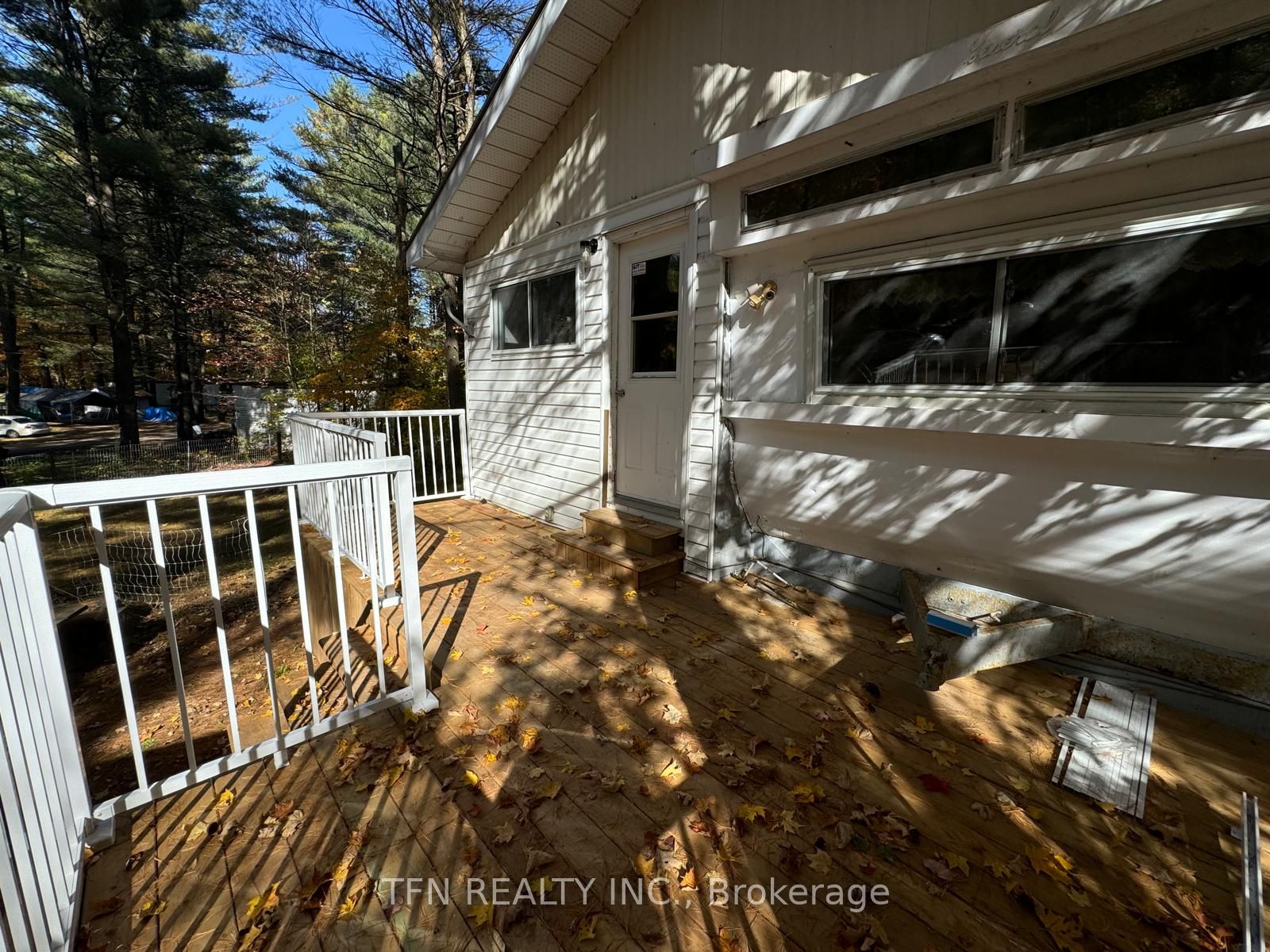 1080 Four Seasons Road Property Photo 5