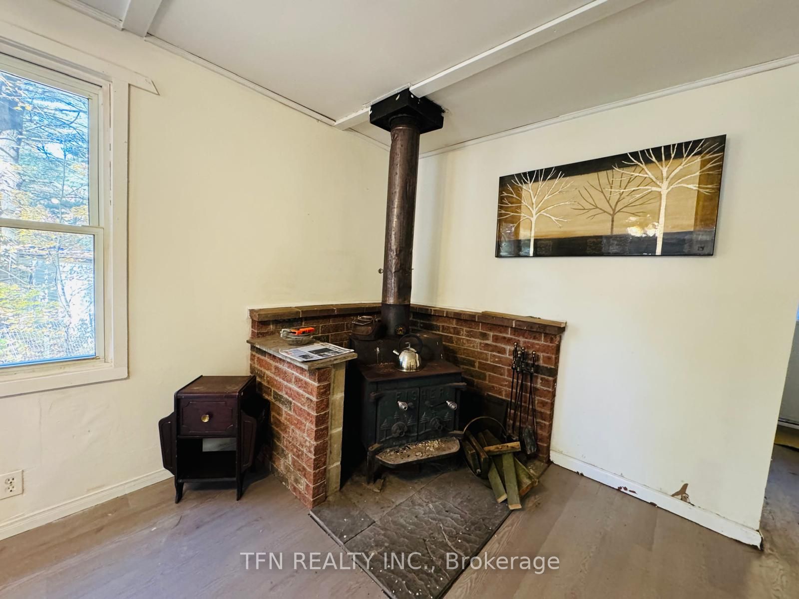 1080 Four Seasons Road Property Photo 10