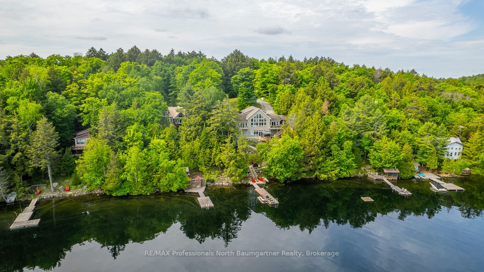 1107 Pine Point Road Property Photo 6