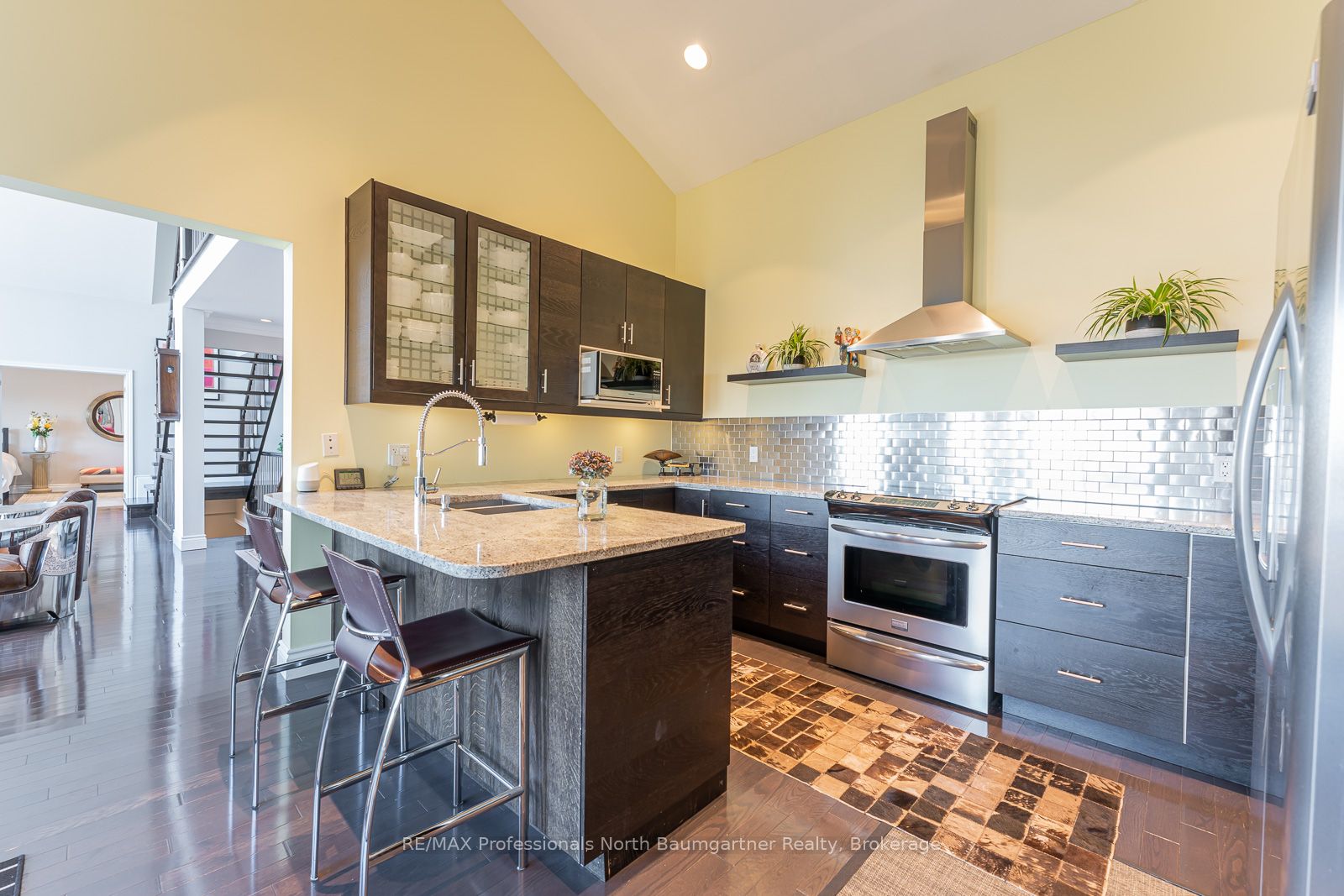 1107 Pine Point Road Property Photo 15