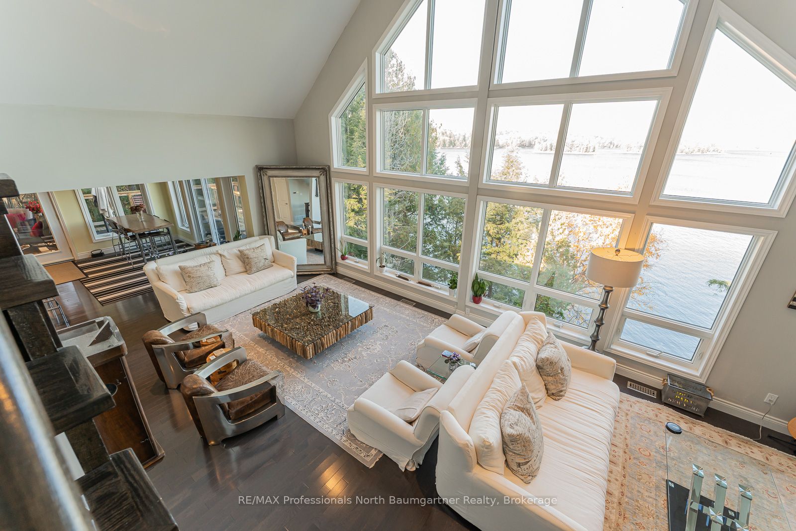 1107 Pine Point Road Property Photo 29