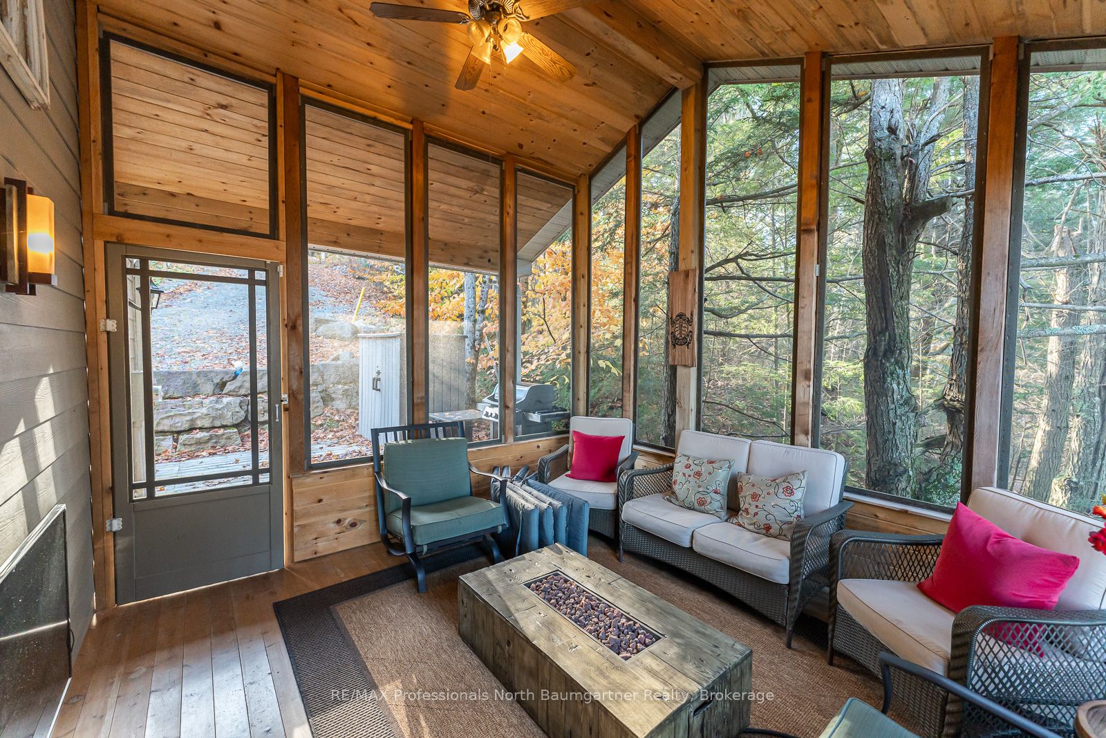 1107 Pine Point Road Property Photo 44