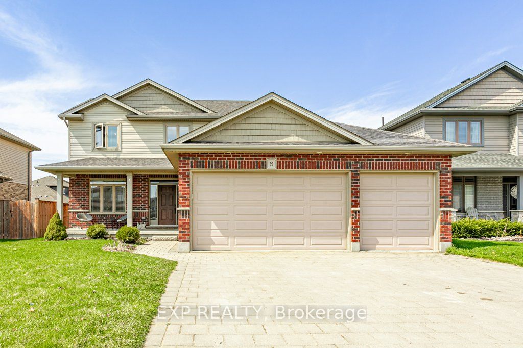 8 Oliver Crescent Property Photo