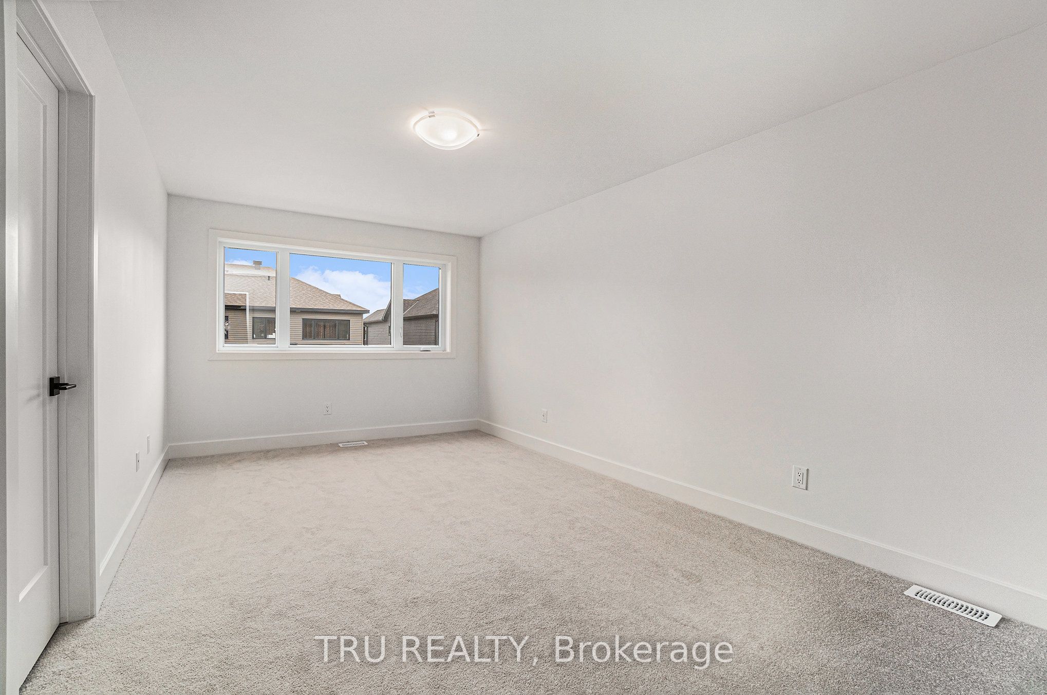953 Cologne Street Property Photo 18