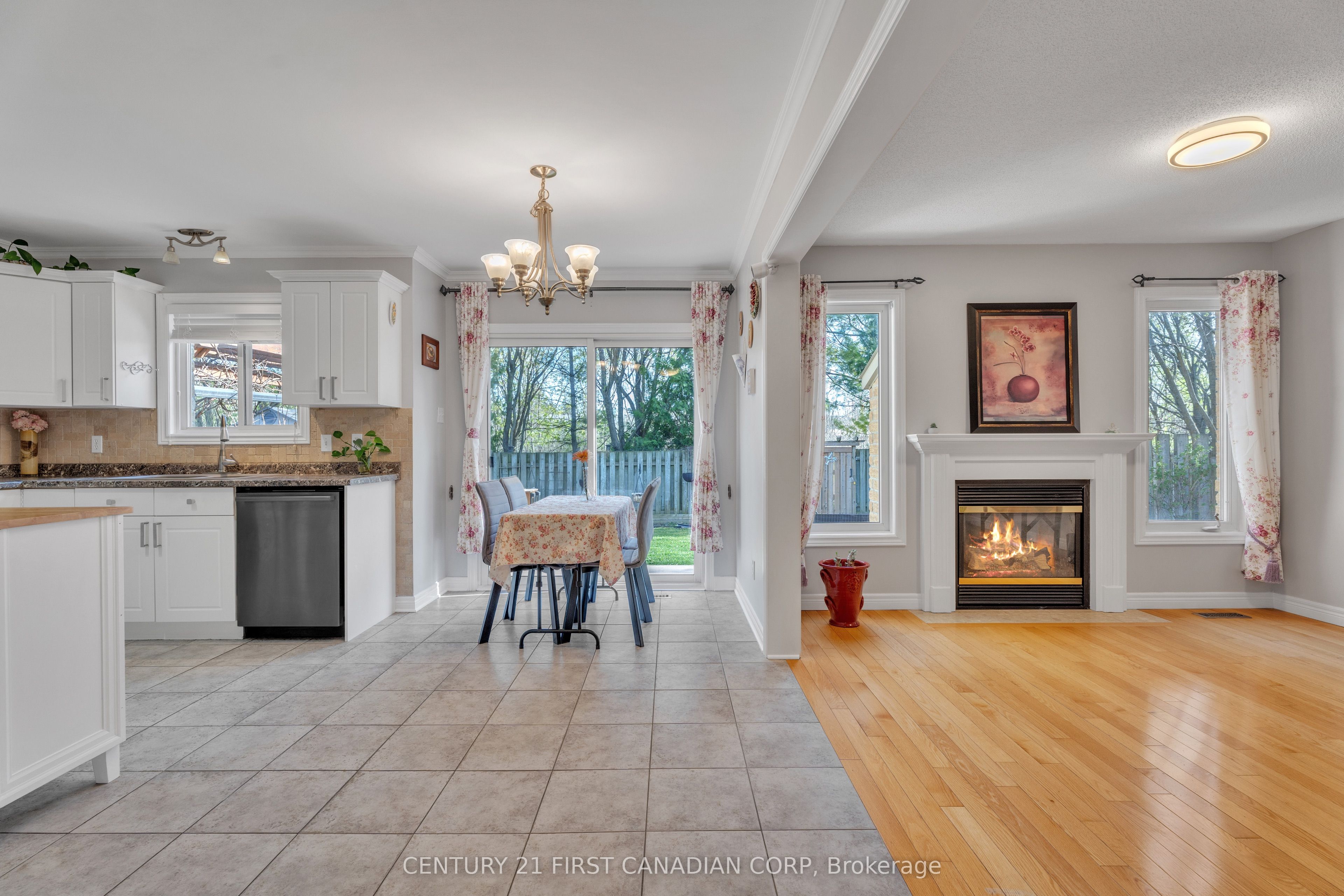 97 Mctaggart Court Property Photo 12