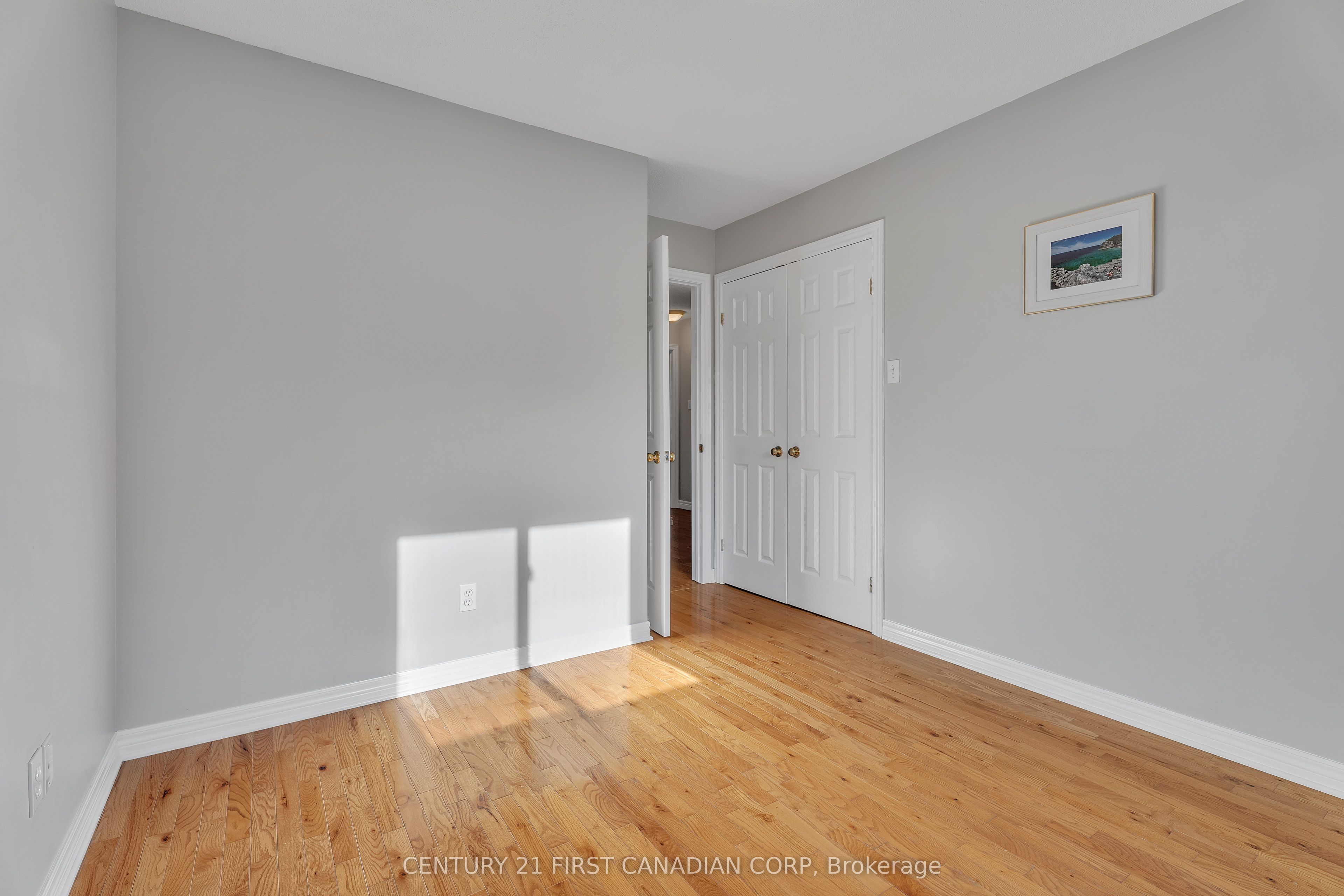 97 Mctaggart Court Property Photo 31